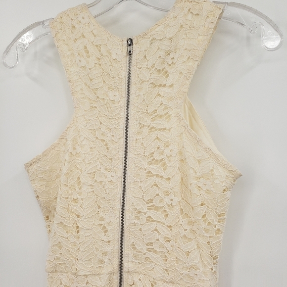 London Times Ivory Floral Lace Casual Mini Dress - Picture 4 of 8